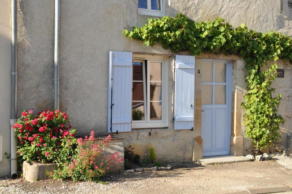 Les Chambres D'Eponine Saints-Geosmes Exterior foto